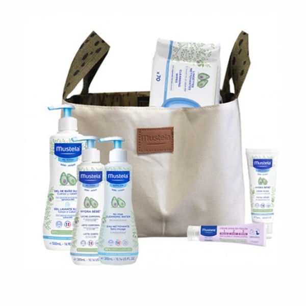 mustela-bebe-cesta-essenciais-taupe-LYnwe.webp